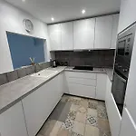 Townhouse Near Puerto Banus-heated Pool 마르베야
