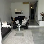Townhouse Near Puerto Banus-heated Pool 펜션 *