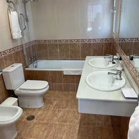 Townhouse Near Puerto Banus-heated Pool * Marbellac