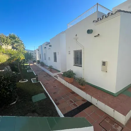 Townhouse Near Puerto Banus-heated Pool *