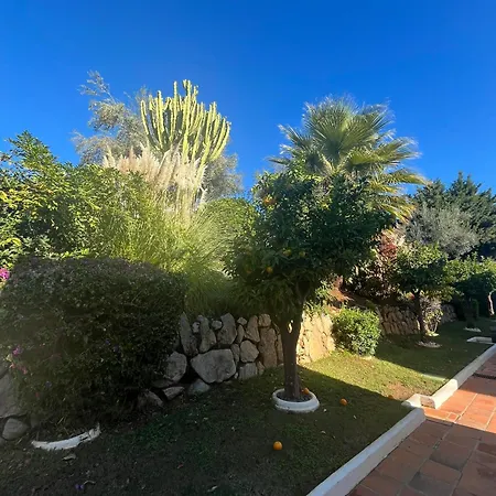 Hébergement de vacances Townhouse Near Puerto Banus-heated Pool Marbellac