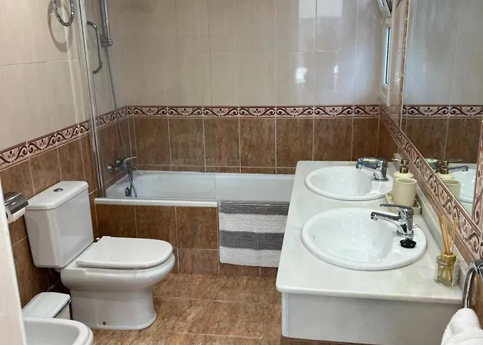 Townhouse Near Puerto Banus-heated Pool Hébergement de vacances *