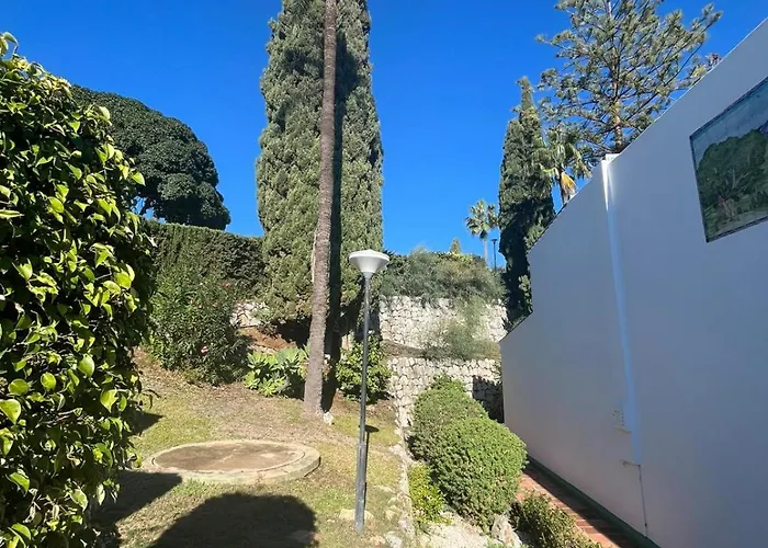 Townhouse Near Puerto Banus-heated Pool *
